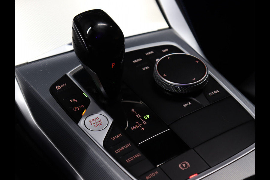 BMW 4 Serie Gran Coupé 420i M Sport [SCHUIFKANTELDAK, HARMAN KARDON, APPLE CARPLAY, ANDROID, LEDEREN MEMORY SEATS, CAMERA, STUUR- + STOELVERWARMING, CRUISE, NIEUWSTAAT]