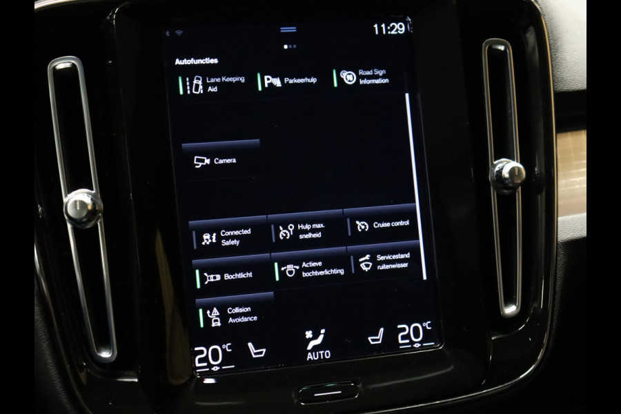 Volvo XC40 1.5 T5 Recharge Inscription [SCHUIFKANTELDAK, APPLE CARPLAY, ANDROID, LEDEREN MEMORY SEATS, CAMERA, STOEL- + STUURVERWARMING, PDC V+A, CRUISE, NIEUWSTAAT]