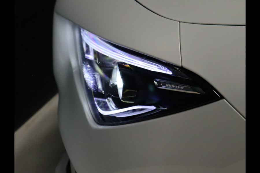 Mercedes-Benz CLA-Klasse Shooting Brake 180 Luxury Line [SFEERVERLICHTING, CAMERA, WIDESCREEN, LED, STOELVERWARMING, PDC, HALF LEDER, CRUISE CONTROL, NIEUWSTAAT]