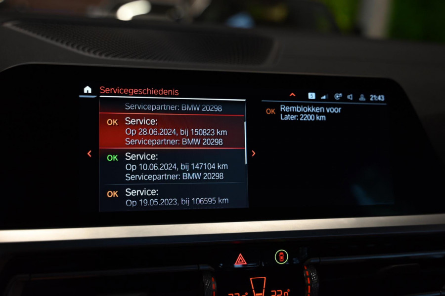 BMW 3 Serie Touring 320i High Executive Edition - Adaptive Cruise Control - Memory - Panoramadak - El. Trekhaak - Dashboard Leder