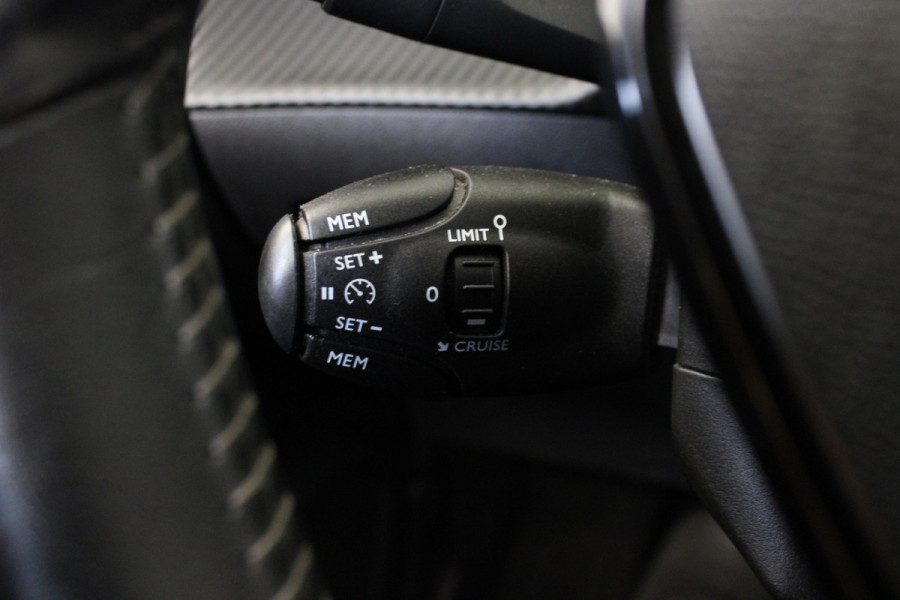 Peugeot 208 1.2 PureTech Allure Pack