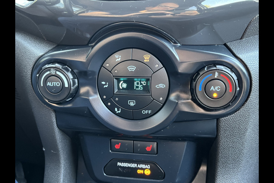 Ford EcoSport 1.0 EcoBoost Titanium S 125pk/92kW | Full Options | Winter Pack | Technology Pack | Navigation Pack | Keyless | Camera | etc. etc.