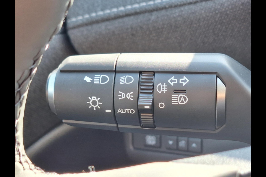 Lexus LBX 1.5 Comfort & Safety Pack | Dodehoekherkenning, Parkeersensoren, Keyless, Stoelverwarming