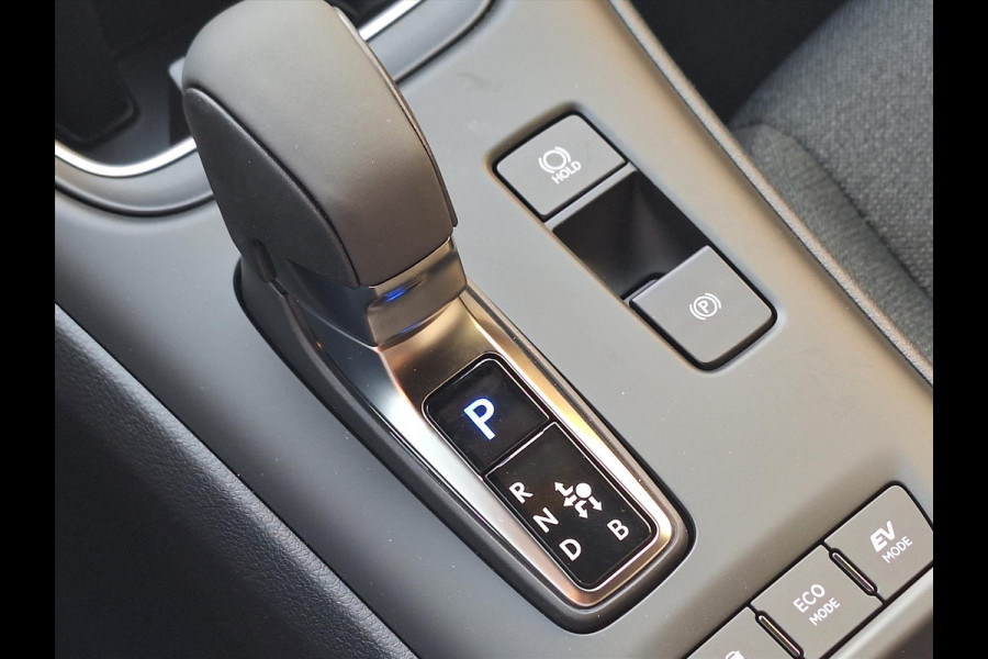 Lexus LBX 1.5 Comfort & Safety Pack | Dodehoekherkenning, Parkeersensoren, Keyless, Stoelverwarming