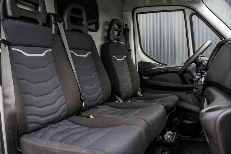 Iveco Daily **35S16V L2H2 | Automaat | 157 PK | ECC | 3500 KG Trekgewicht | MF Stuur | 3-Persoons**