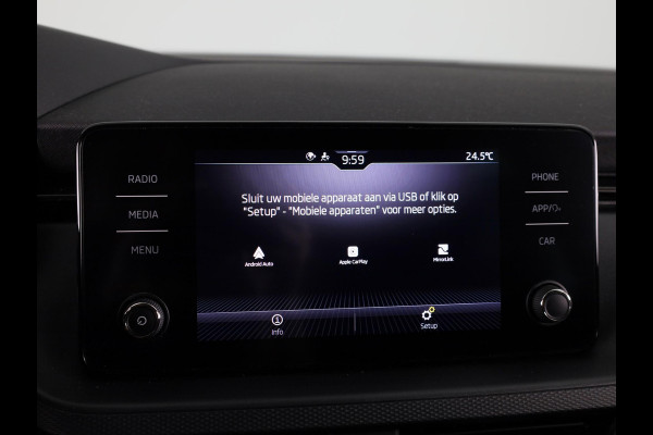 Škoda Kamiq 1.0 TSI Ambition 115 pk | Navigatie via App | Parkeersensoren achter | Cruise control | LED koplampen | Apple Carplay/Android Auto |