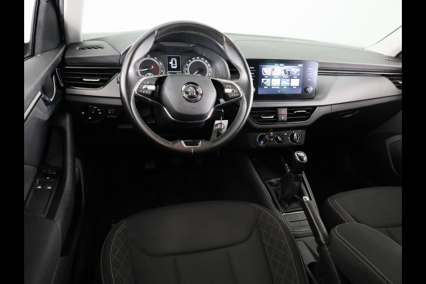 Škoda Kamiq 1.0 TSI Ambition 115 pk | Navigatie via App | Parkeersensoren achter | Cruise control | LED koplampen | Apple Carplay/Android Auto |