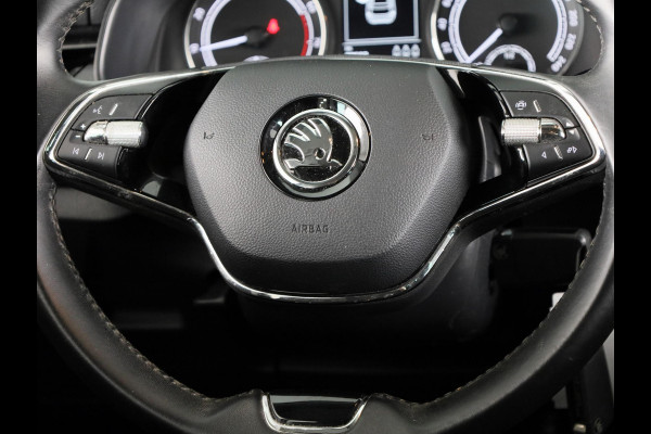 Škoda Kamiq 1.0 TSI Ambition 115 pk | Navigatie via App | Parkeersensoren achter | Cruise control | LED koplampen | Apple Carplay/Android Auto |