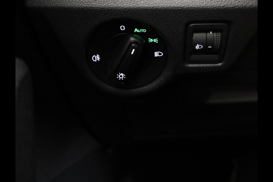 Škoda Kamiq 1.0 TSI Ambition 115 pk | Navigatie via App | Parkeersensoren achter | Cruise control | LED koplampen | Apple Carplay/Android Auto |