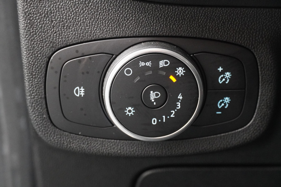Ford Fiesta BWJ 2019 | 1.1 85PK Trend | NWE APK | AIRCO | NAVI | CRUISE | CARPLAY | PDC | LANE DEPARTURE WARNING |