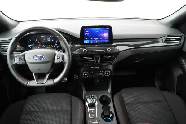 Ford FOCUS Wagon BWJ 11-2020 | 1.5T 150PK ST Line X BuS AUTOMAAT | TREKHAAK | NAVI | CAMERA  | CARPLAY | CLIMA | PDC |
