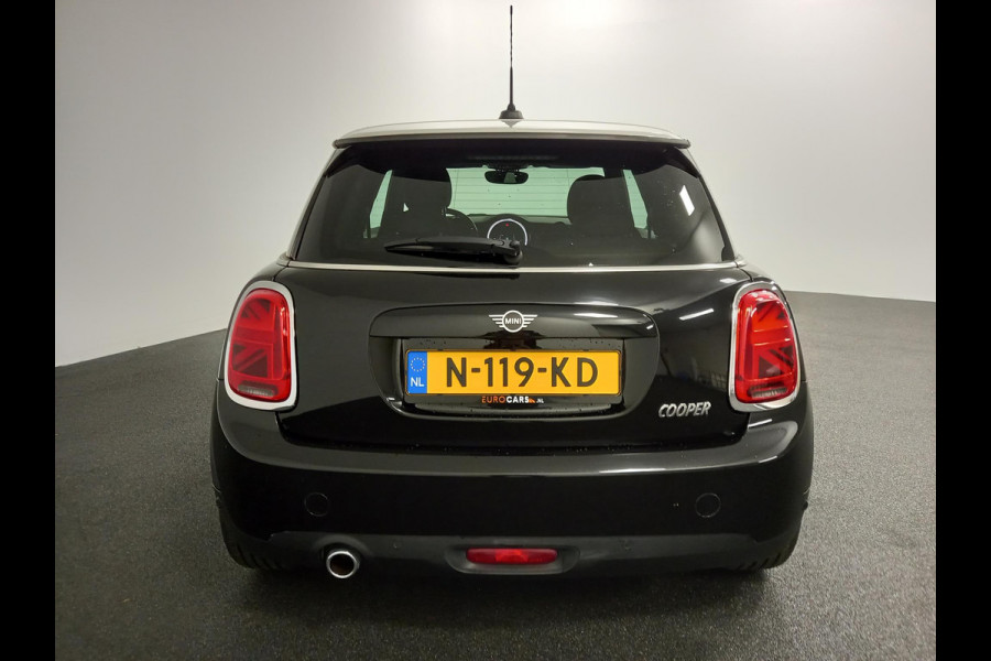 MINI Mini 1.5 136pk Cooper Chili | Climate control | Cruise control | Lichtmetalen velgen 17" | Stoelverwarming | Led
