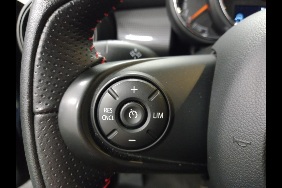 MINI Mini 1.5 136pk Cooper Chili | Climate control | Cruise control | Lichtmetalen velgen 17" | Stoelverwarming | Led