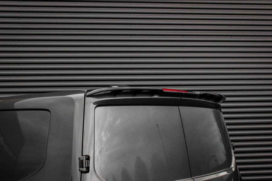 Ford Transit Custom 300 2.0 TDCI L2H1 Limited 136PK JB-EDITION / FULL BLACK / APPLE CARPLAY / 3-ZITS / MY2024 / DIRECT RIJDEN /