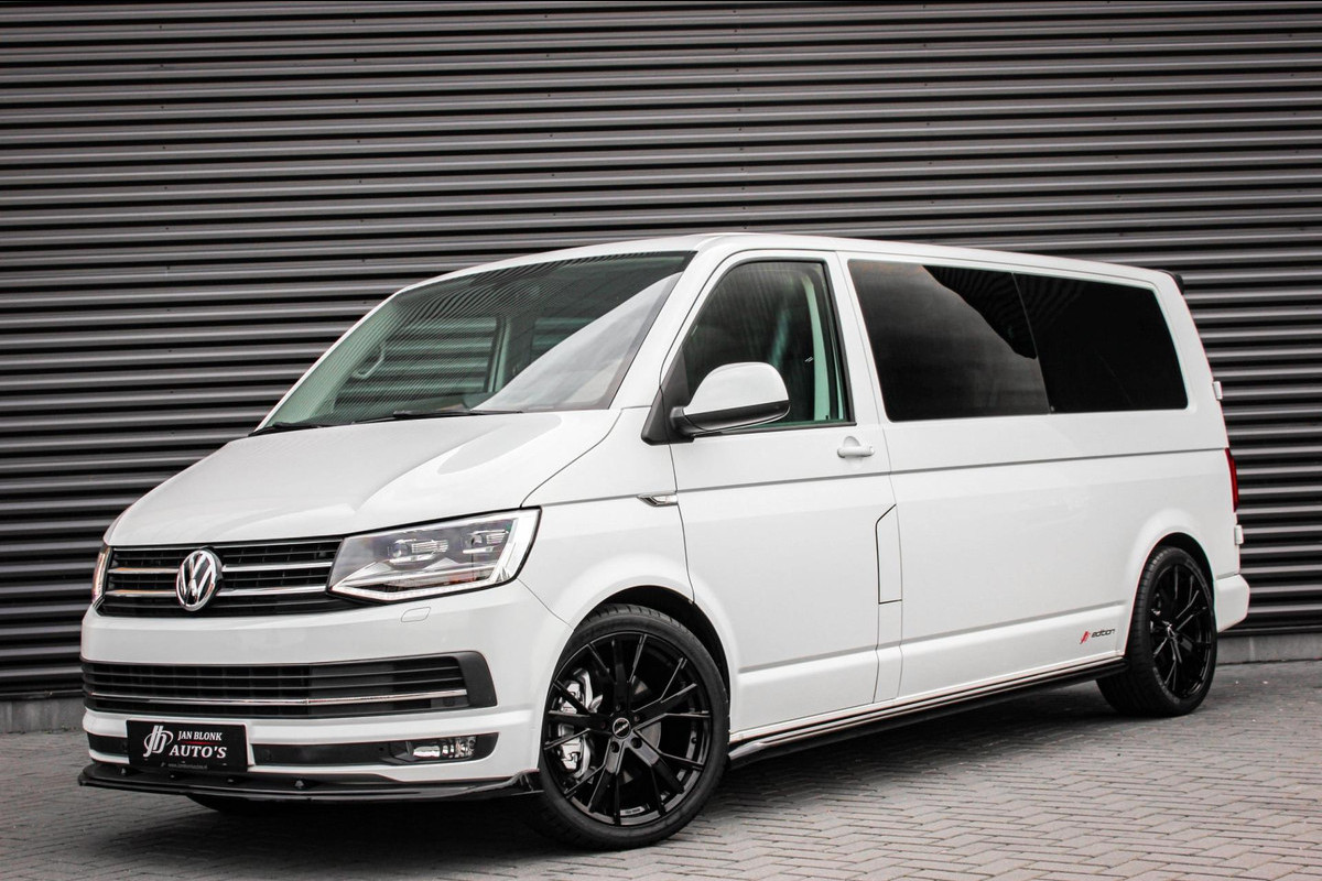 Volkswagen Transporter 2.0 TDI L2H1 DSG DC 204PK JB-EDTION / LEDEREN BEKLEDING / TREKHAAK / APPLE CARPLAY / AIRCO / NIEUWSTAAT Volkswagen Transporter 2.0 TDI L2H1 DSG DC 204PK JB-EDTION / LEDEREN BEKLEDING / TREKHAAK / APPLE CARPLAY / AIRCO / NIEUWSTAAT