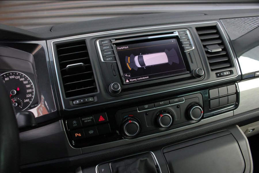 Volkswagen Transporter 2.0 TDI L2H1 DSG DC 204PK JB-EDTION / LEDEREN BEKLEDING / TREKHAAK / APPLE CARPLAY / AIRCO / NIEUWSTAAT