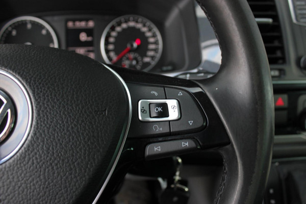 Volkswagen Transporter 2.0 TDI L2H1 DSG DC 204PK JB-EDTION / LEDEREN BEKLEDING / TREKHAAK / APPLE CARPLAY / AIRCO / NIEUWSTAAT