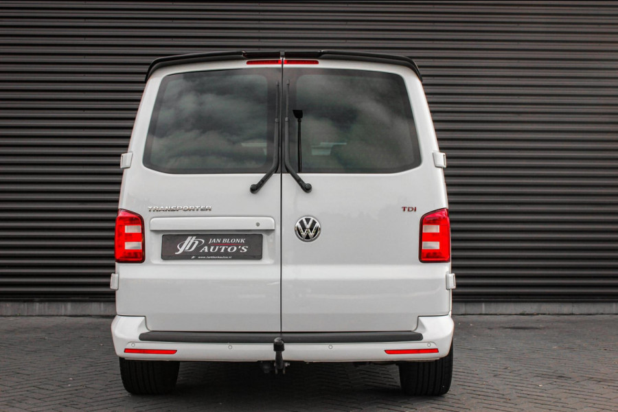 Volkswagen Transporter 2.0 TDI L2H1 DSG DC 204PK JB-EDTION / LEDEREN BEKLEDING / TREKHAAK / APPLE CARPLAY / AIRCO / NIEUWSTAAT