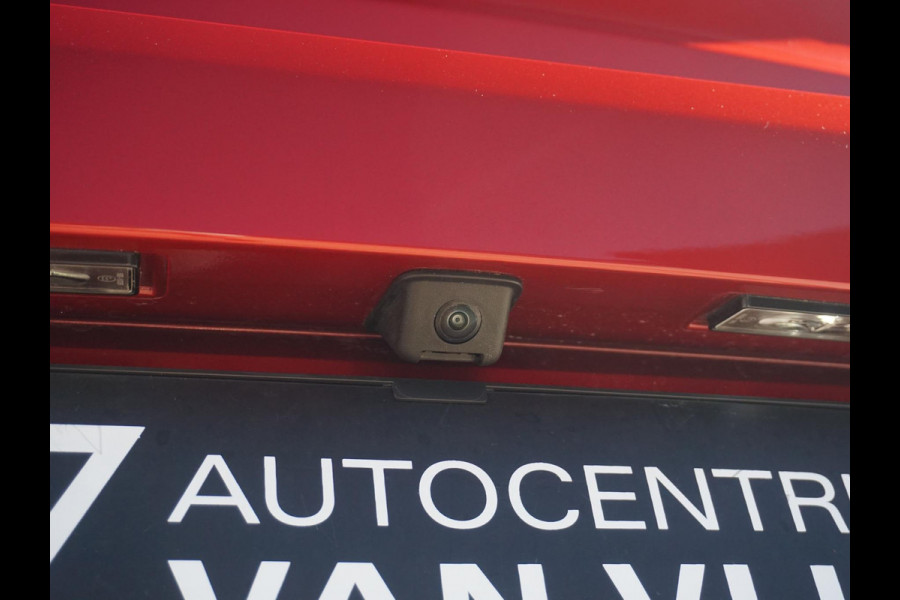 Opel Corsa 1.2 Turbo GS Parkeerhulp Voor / Achter