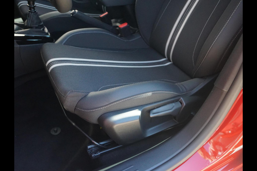 Opel Corsa 1.2 Turbo GS Parkeerhulp Voor / Achter