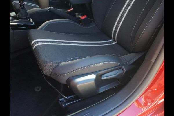 Opel Corsa 1.2 Turbo GS Parkeerhulp Voor / Achter