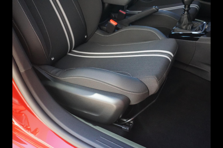 Opel Corsa 1.2 Turbo GS Parkeerhulp Voor / Achter
