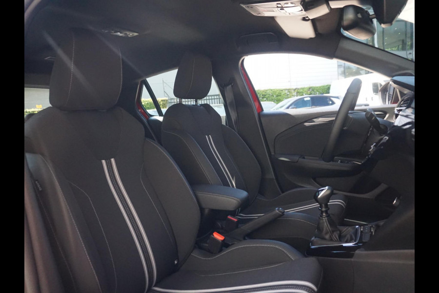 Opel Corsa 1.2 Turbo GS Parkeerhulp Voor / Achter