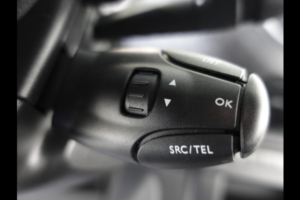 Opel Vivaro L2H1 Edition 145PK Automaat Airco Navigatie Bluetooth