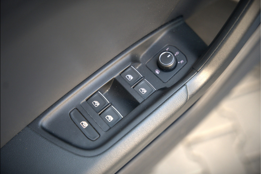 Audi A1 Sportback 25 TFSI epic | Navigatie | Cruise Control | Apple Carplay | LED | Digitaal Dash | Lichtmetalen Velgen | Bluetooth | Airco | Centrale Deurvergrendeling | Elektrische Ramen | BTW