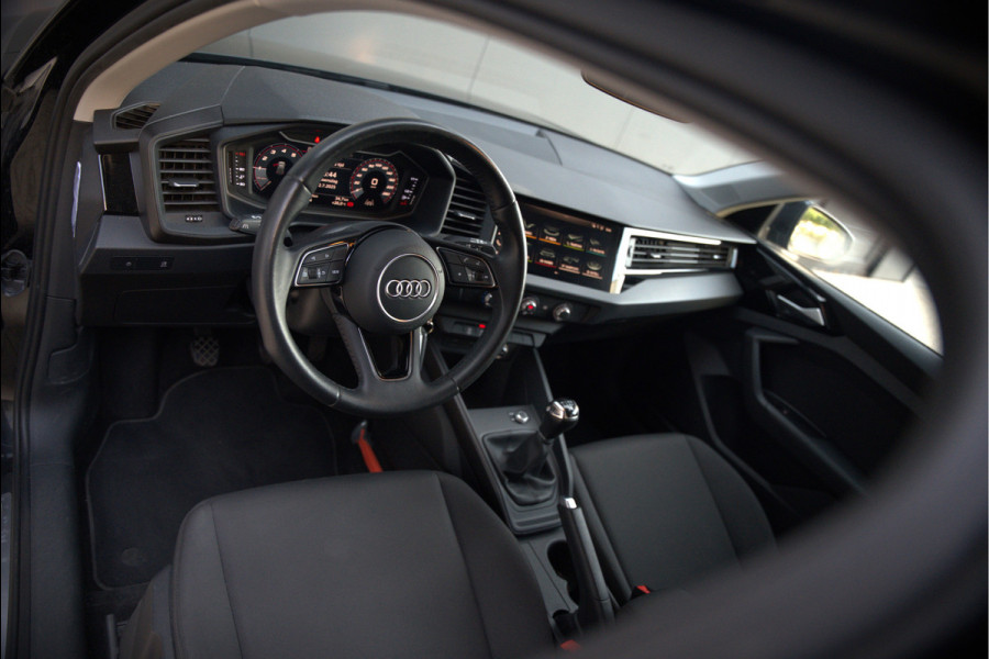 Audi A1 Sportback 25 TFSI epic | Navigatie | Cruise Control | Apple Carplay | LED | Digitaal Dash | Lichtmetalen Velgen | Bluetooth | Airco | Centrale Deurvergrendeling | Elektrische Ramen | BTW