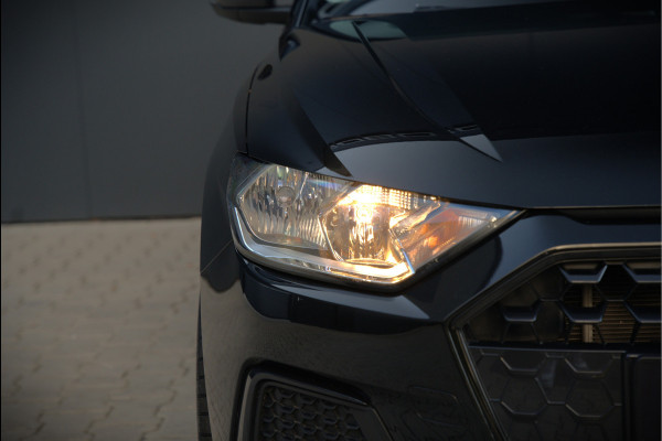 Audi A1 Sportback 25 TFSI epic | Navigatie | Cruise Control | Apple Carplay | LED | Digitaal Dash | Lichtmetalen Velgen | Bluetooth | Airco | Centrale Deurvergrendeling | Elektrische Ramen | BTW