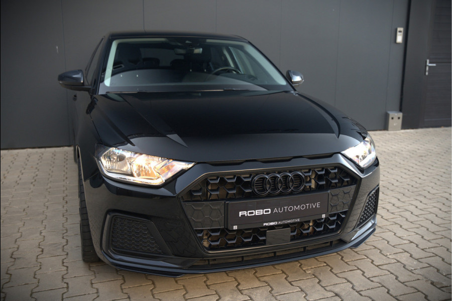 Audi A1 Sportback 25 TFSI epic | Navigatie | Cruise Control | Apple Carplay | LED | Digitaal Dash | Lichtmetalen Velgen | Bluetooth | Airco | Centrale Deurvergrendeling | Elektrische Ramen | BTW