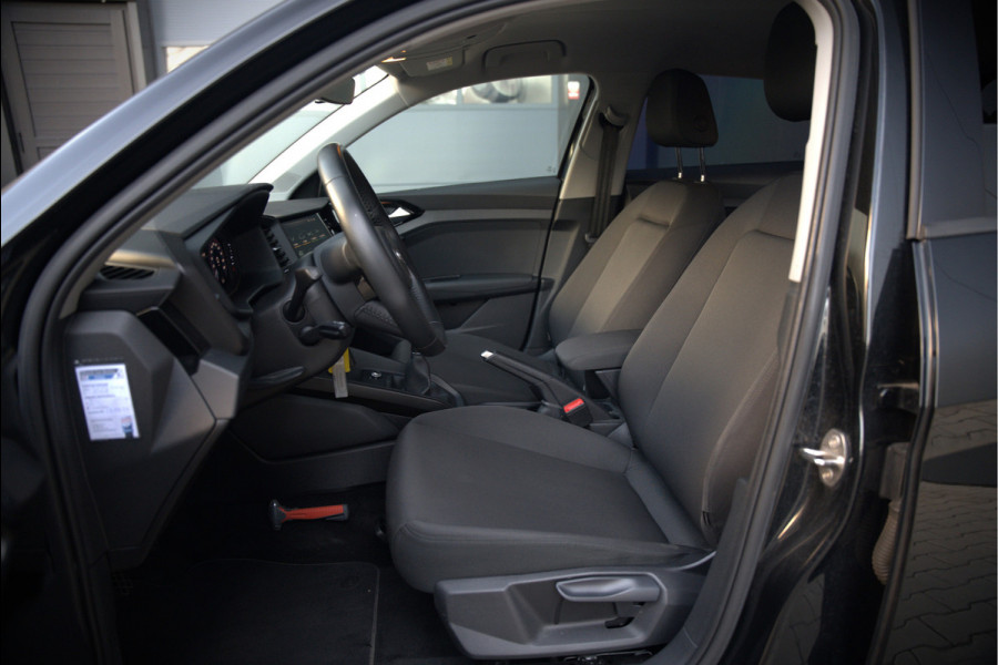 Audi A1 Sportback 25 TFSI epic | Navigatie | Cruise Control | Apple Carplay | LED | Digitaal Dash | Lichtmetalen Velgen | Bluetooth | Airco | Centrale Deurvergrendeling | Elektrische Ramen | BTW