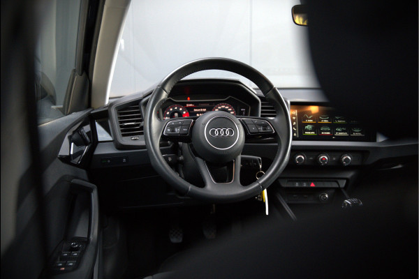 Audi A1 Sportback 25 TFSI epic | Navigatie | Cruise Control | Apple Carplay | LED | Digitaal Dash | Lichtmetalen Velgen | Bluetooth | Airco | Centrale Deurvergrendeling | Elektrische Ramen | BTW