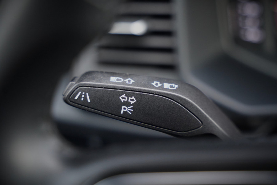 Audi A1 Sportback 25 TFSI epic | Navigatie | Cruise Control | Apple Carplay | LED | Digitaal Dash | Lichtmetalen Velgen | Bluetooth | Airco | Centrale Deurvergrendeling | Elektrische Ramen | BTW