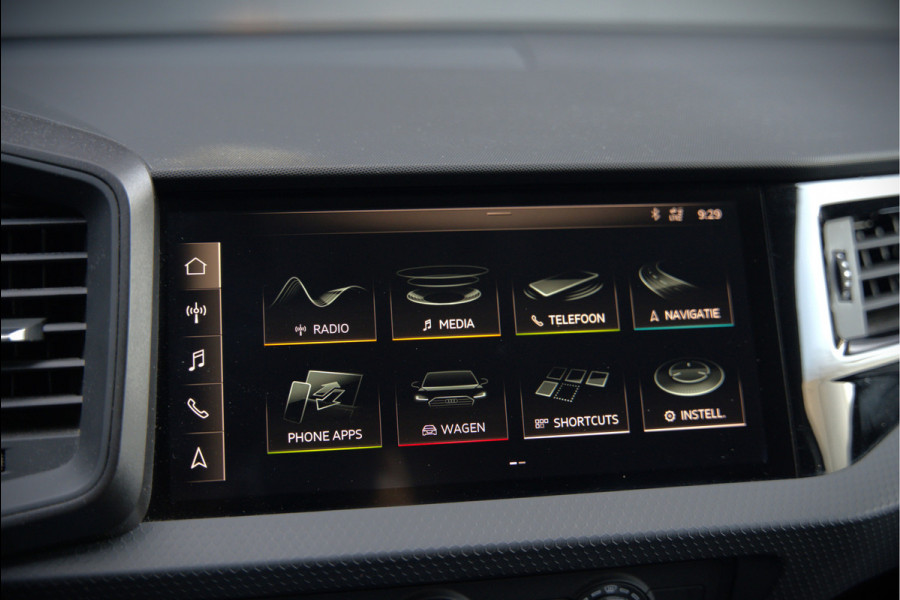 Audi A1 Sportback 25 TFSI epic | Navigatie | Cruise Control | Apple Carplay | LED | Digitaal Dash | Lichtmetalen Velgen | Bluetooth | Airco | Centrale Deurvergrendeling | Elektrische Ramen | BTW