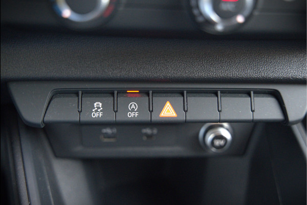 Audi A1 Sportback 25 TFSI epic | Navigatie | Cruise Control | Apple Carplay | LED | Digitaal Dash | Lichtmetalen Velgen | Bluetooth | Airco | Centrale Deurvergrendeling | Elektrische Ramen | BTW