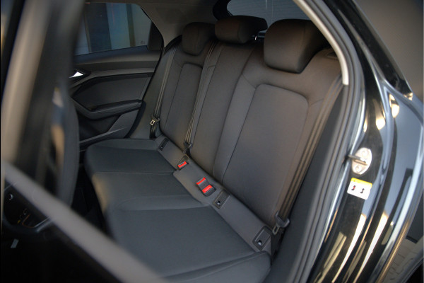 Audi A1 Sportback 25 TFSI epic | Navigatie | Cruise Control | Apple Carplay | LED | Digitaal Dash | Lichtmetalen Velgen | Bluetooth | Airco | Centrale Deurvergrendeling | Elektrische Ramen | BTW