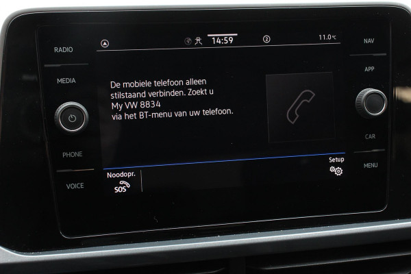 Volkswagen T-Roc 1.5 TSI 150pk DSG Style Volkswagen T-Roc 1.5 TSI Style | Navigatie | Apple Carplay/Android Auto | Parkeersensoren | Camera | Adaptive Cruise Control | Park Assist | Stoel- en stuurverwarming | Elektrische achterklep | LED-koplampen | Getinte ramen