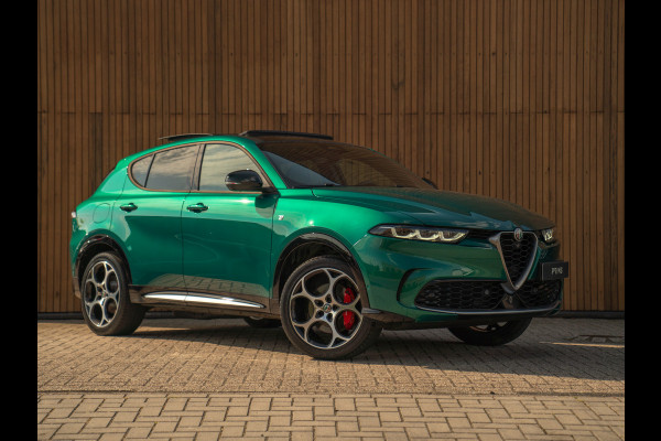 Alfa Romeo Tonale 1.3T PHEV Ti 280pk | Pano-dak | Harman/Kardon | LED-Matrix | 19 inch | Winterpack | Verde Montreal