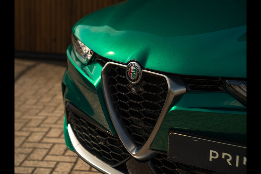 Alfa Romeo Tonale 1.3T PHEV Ti 280pk | Pano-dak | Harman/Kardon | LED-Matrix | 19 inch | Winterpack | Verde Montreal