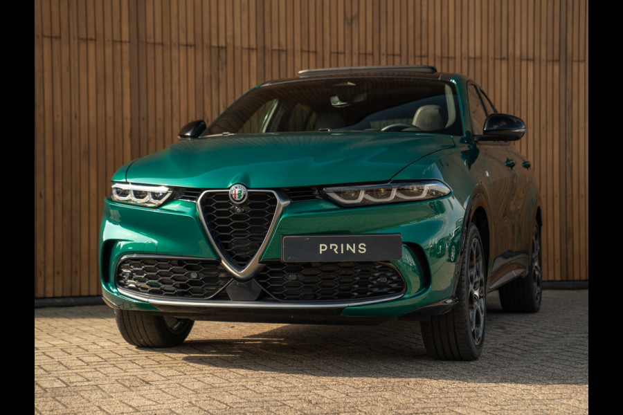 Alfa Romeo Tonale 1.3T PHEV Ti 280pk | Pano-dak | Harman/Kardon | LED-Matrix | 19 inch | Winterpack | Verde Montreal