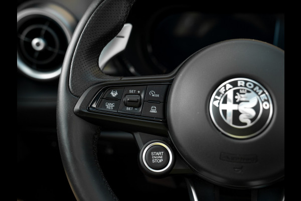 Alfa Romeo Tonale 1.3T PHEV Ti 280pk | Pano-dak | Harman/Kardon | LED-Matrix | 19 inch | Winterpack | Verde Montreal