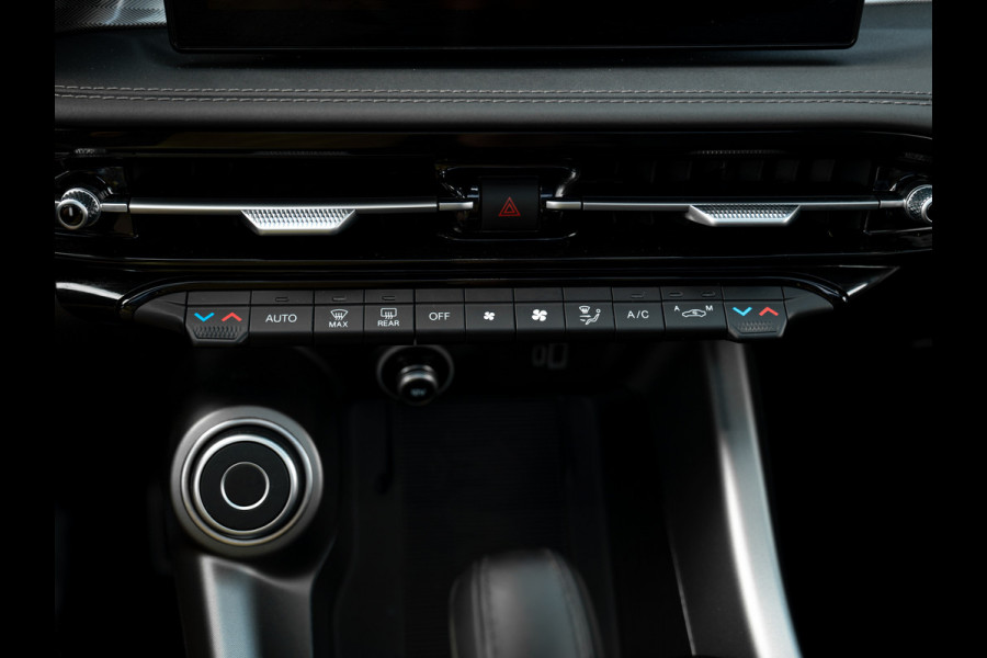 Alfa Romeo Tonale 1.3T PHEV Ti 280pk | Pano-dak | Harman/Kardon | LED-Matrix | 19 inch | Winterpack | Verde Montreal