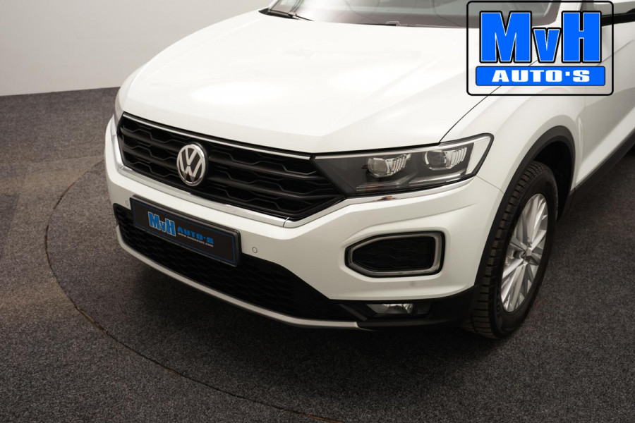 Volkswagen T-Roc 1.0 TSI Style 140PK|PANO|LED|TREKH|STOELVERW.