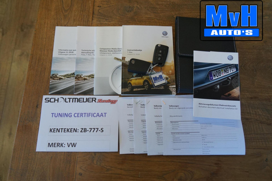 Volkswagen T-Roc 1.0 TSI Style 140PK|PANO|LED|TREKH|STOELVERW.