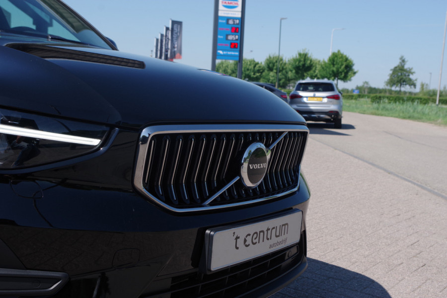 Volvo XC40 1.5 T4 Plug-in Hybrid 211 PK Core Bright PHEV, Adap. Cruise Control, Stoelverwarming, Carplay