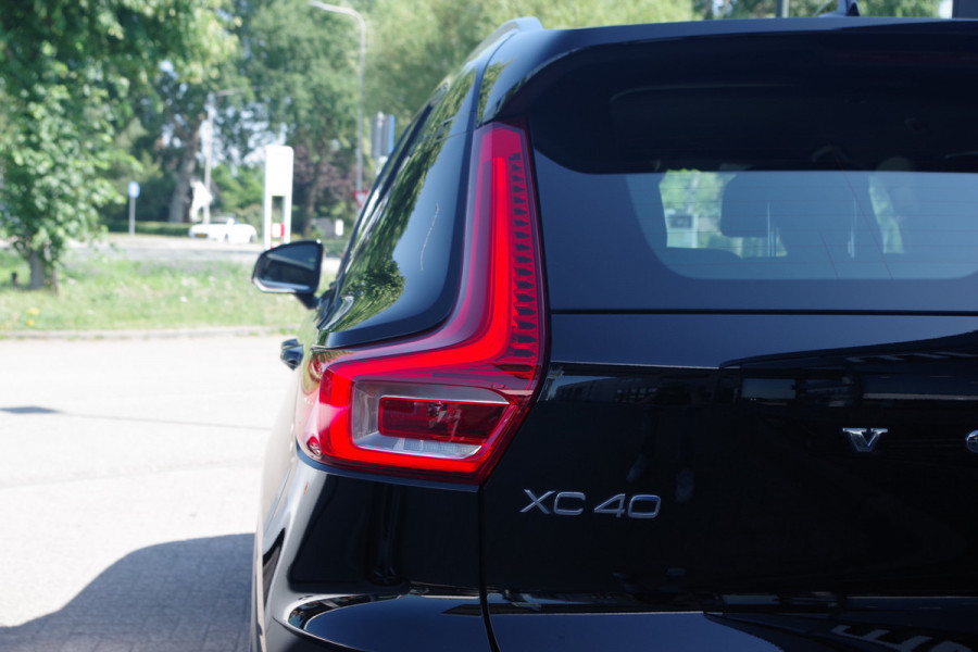 Volvo XC40 1.5 T4 Plug-in Hybrid 211 PK Core Bright PHEV, Adap. Cruise Control, Stoelverwarming, Carplay