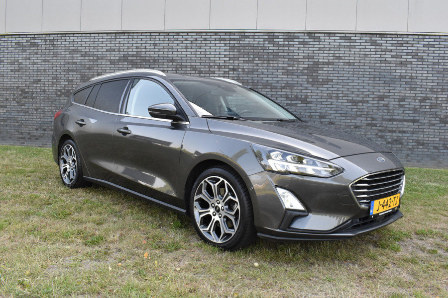 Ford FOCUS Wagon 1.0 EcoBoost Titanium Business Trekhaak Navigatie stuur/voorruit verwarming