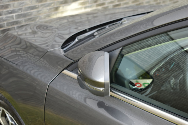 Ford FOCUS Wagon 1.0 EcoBoost Titanium Business Trekhaak Navigatie stuur/voorruit verwarming